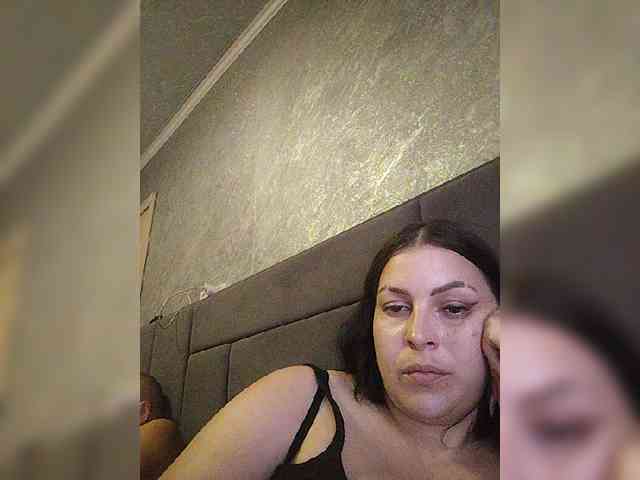 Cleopatra1990 webcam