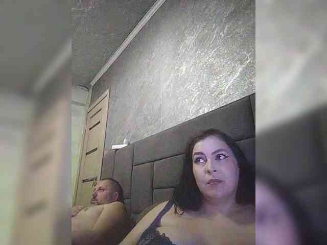 Cleopatra1990 webcam