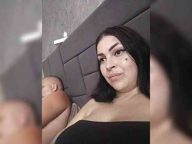 Cleopatra1990 webcam