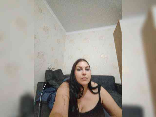 Cleopatra1990 webcam