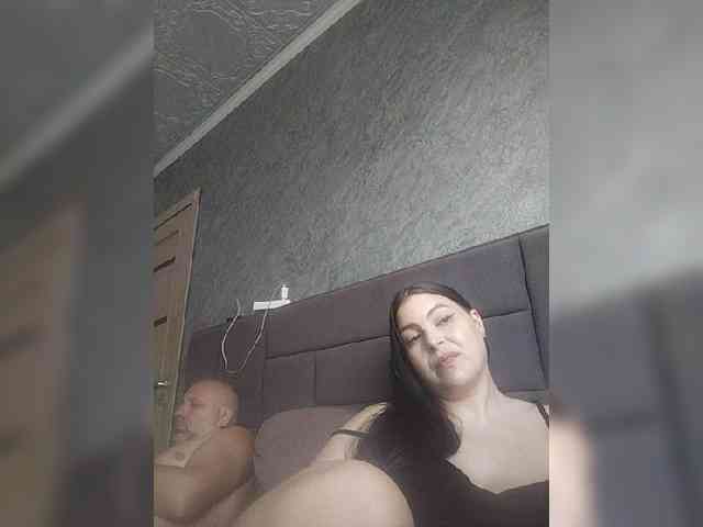 Cleopatra1990 webcam