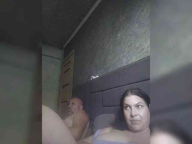 Cleopatra1990 webcam