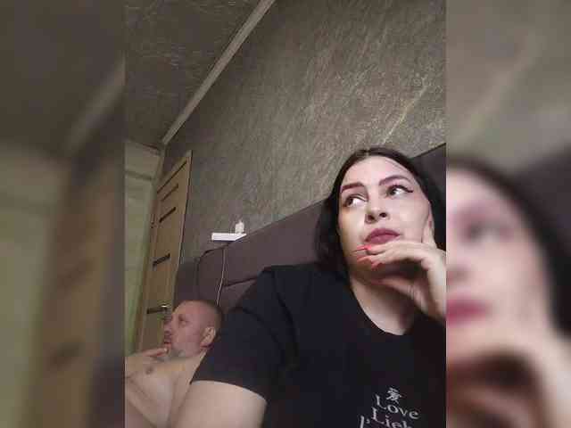 Cleopatra1990 webcam