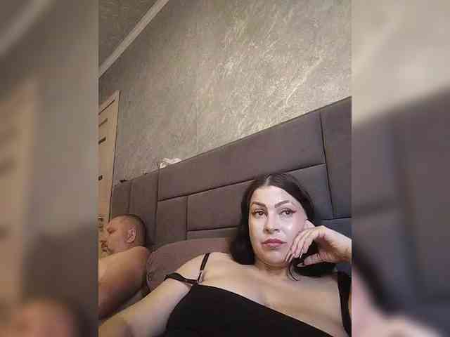 Cleopatra1990 webcam