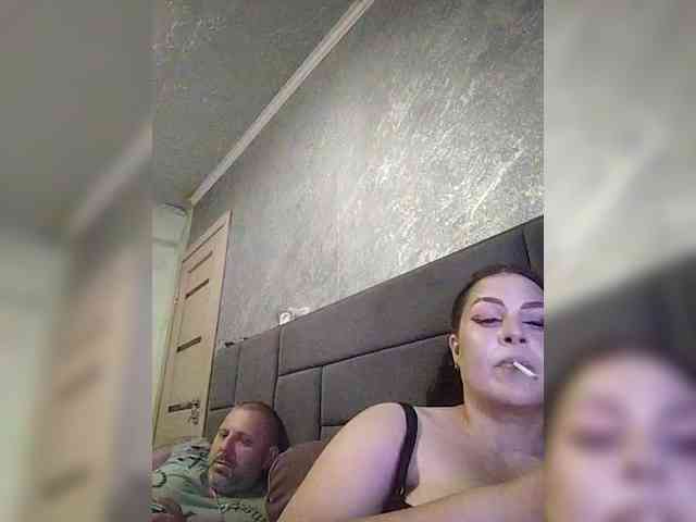 Cleopatra1990 webcam