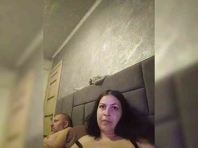 Cleopatra1990 webcam