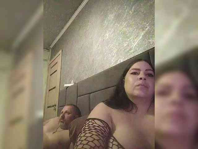 Cleopatra1990 webcam