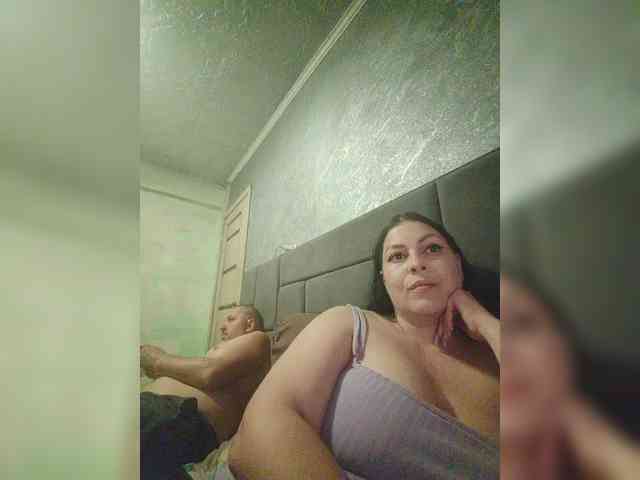 Cleopatra1990 webcam
