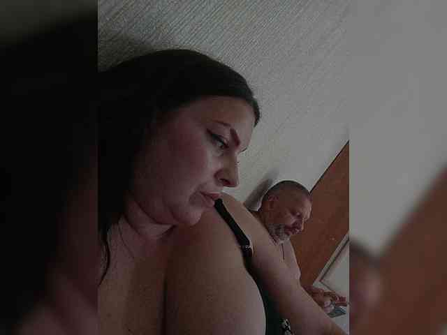 Cleopatra1990 webcam
