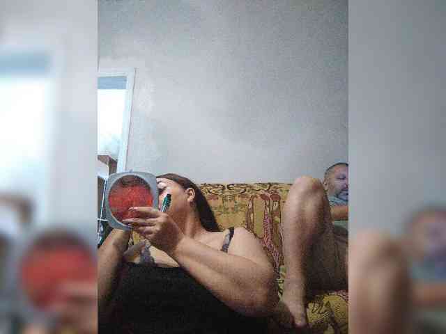 Cleopatra1990 webcam