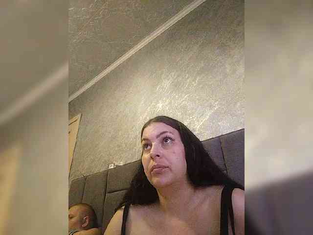 Cleopatra1990 webcam