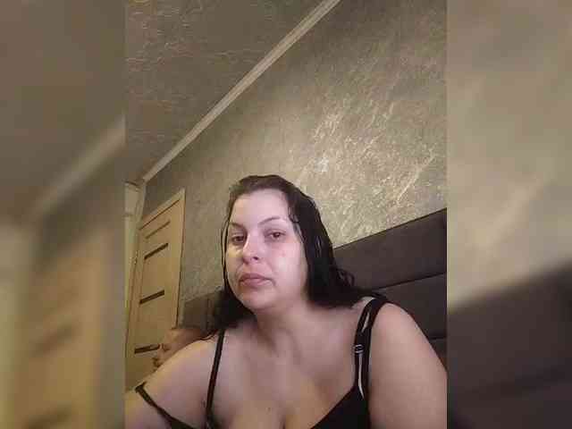 Cleopatra1990 webcam