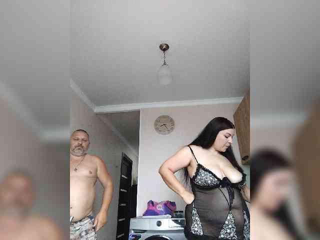 Cleopatra1990 webcam