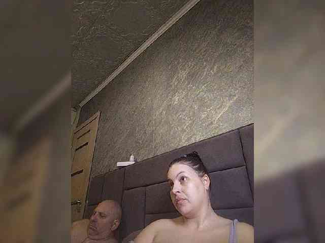 Cleopatra1990 webcam
