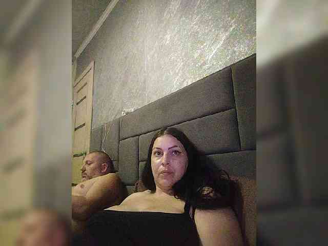 Cleopatra1990 webcam