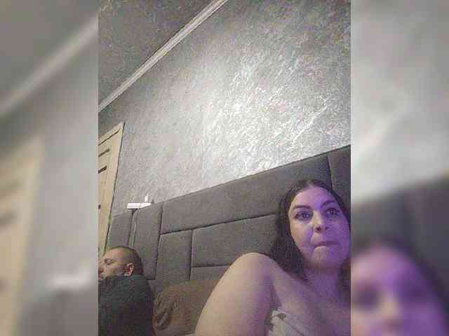 Cleopatra1990 webcam