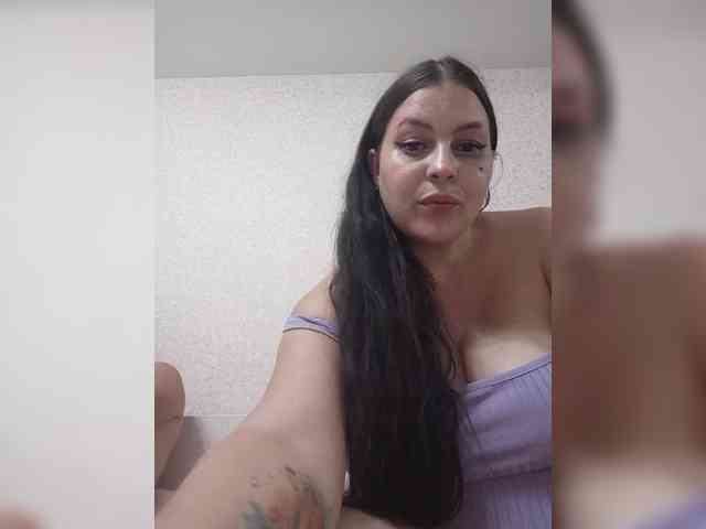 kissmabont Sex Cam Show