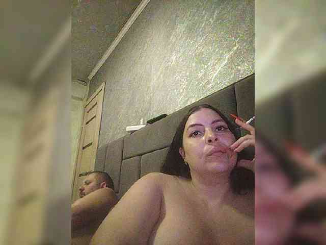 Cleopatra1990 webcam
