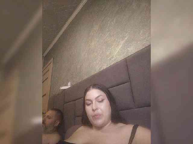 Dieses Model ist jetzt live. kissmabont