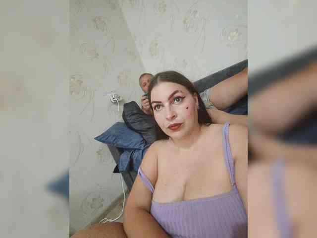 Cleopatra1990 webcam