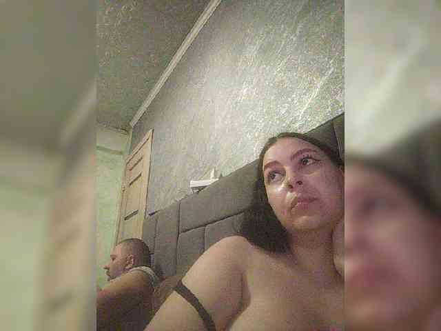 Cleopatra1990 webcam