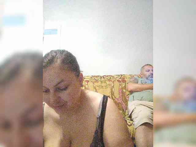 Cleopatra1990 webcam