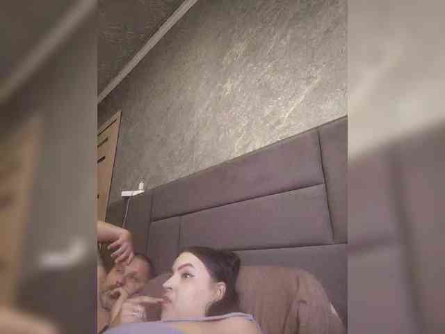 Cleopatra1990 webcam