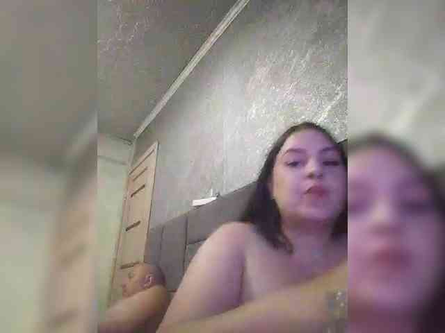 Cleopatra1990 webcam