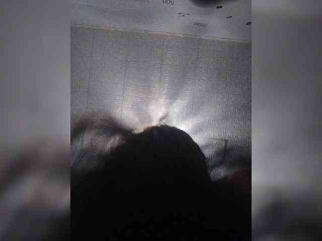 Cleopatra1990 webcam
