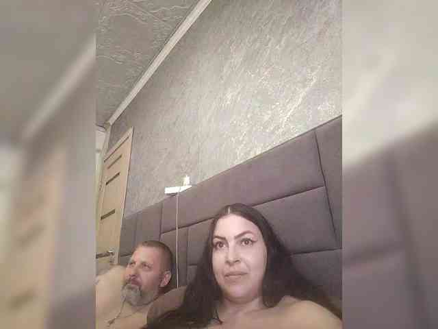 Cleopatra1990 webcam