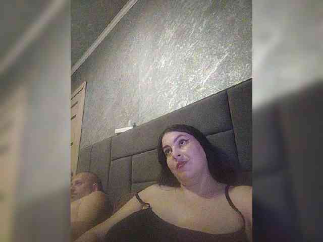 Cleopatra1990 webcam