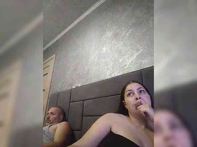 Cleopatra1990 webcam