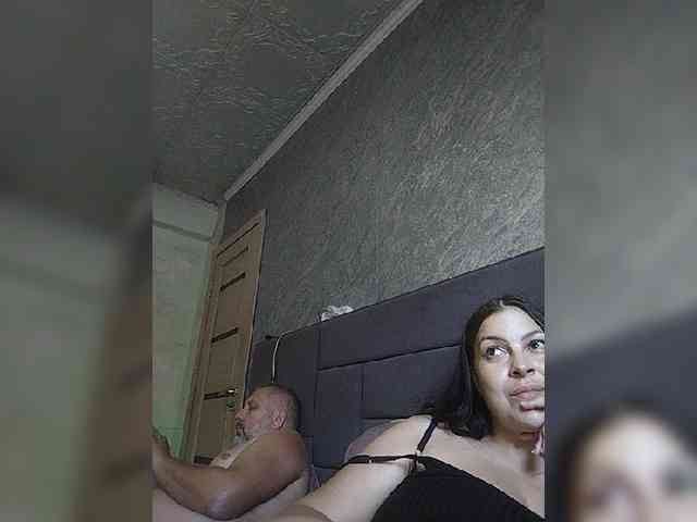 Cleopatra1990 webcam