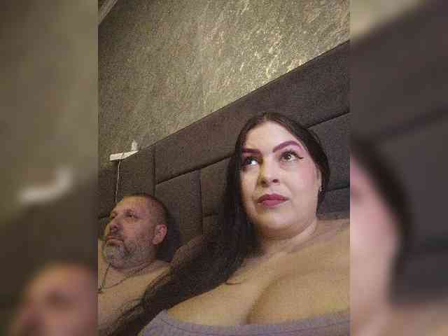 Cleopatra1990 webcam