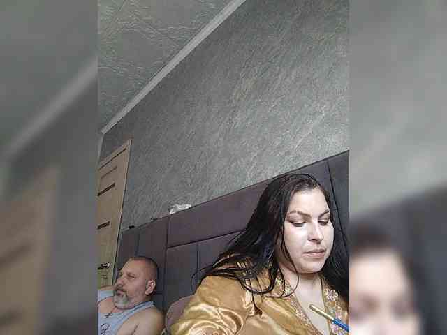 Cleopatra1990 webcam
