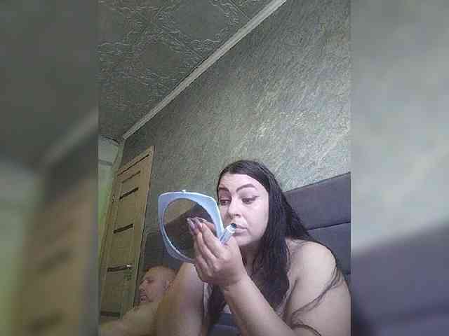 Cleopatra1990 webcam