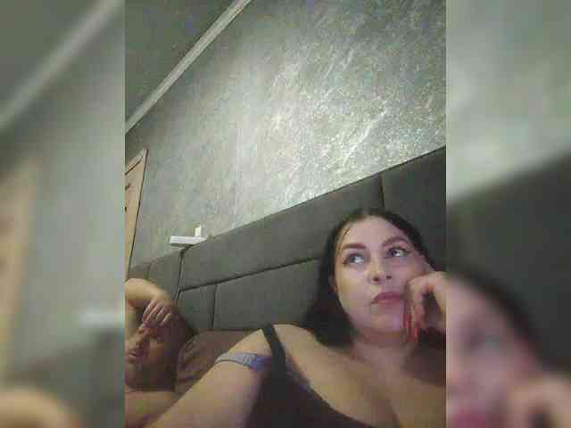 Cleopatra1990 webcam