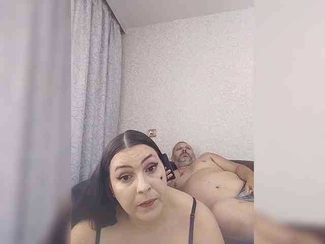 Cleopatra1990 webcam