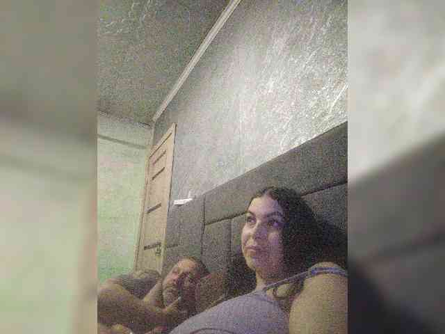 Cleopatra1990 webcam