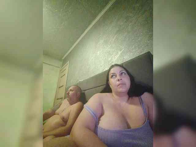 Cleopatra1990 webcam