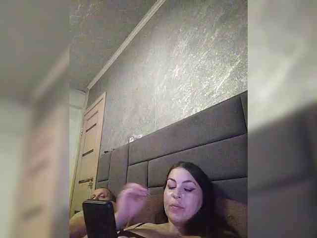 Cleopatra1990 webcam