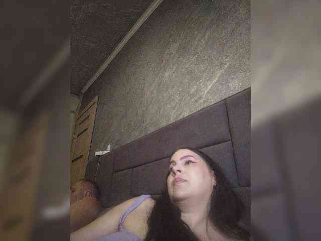 Cleopatra1990 webcam