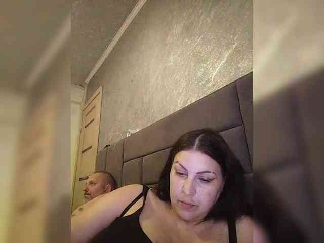 Cleopatra1990 webcam