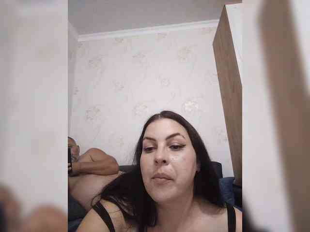 Cleopatra1990 webcam