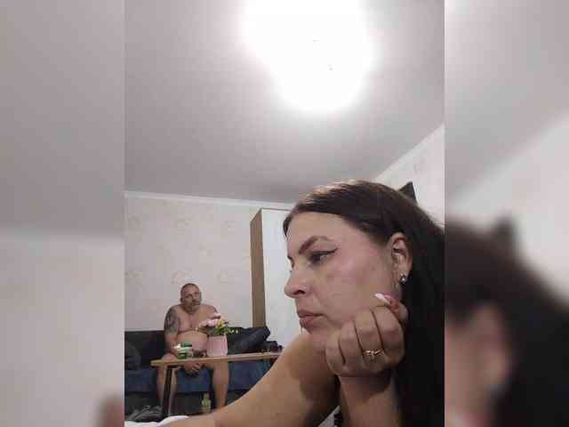 Cleopatra1990 webcam