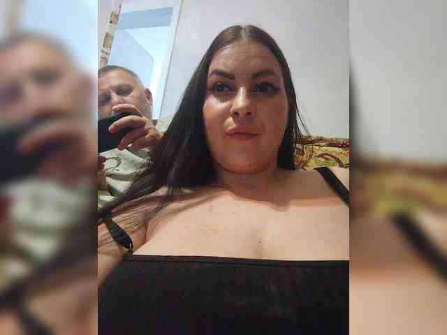 Cleopatra1990 webcam