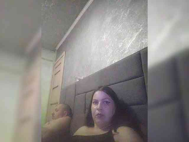 Cleopatra1990 webcam