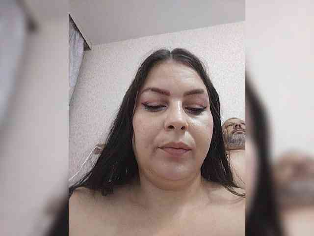 Cleopatra1990 webcam