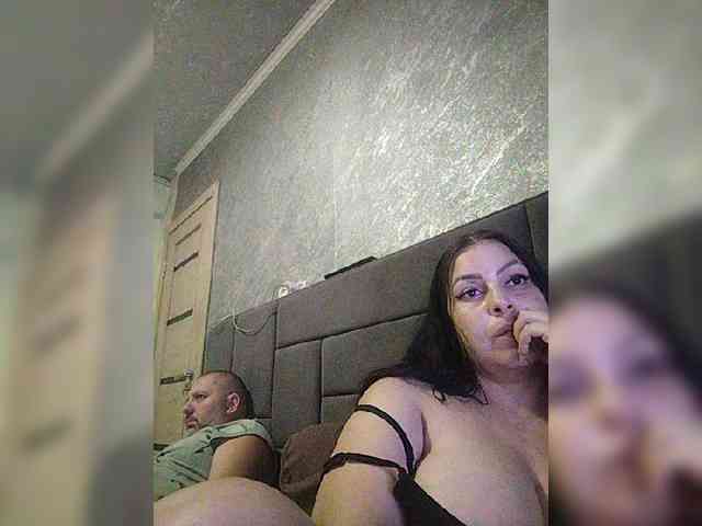 Cleopatra1990 webcam