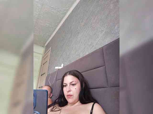 Cleopatra1990 webcam